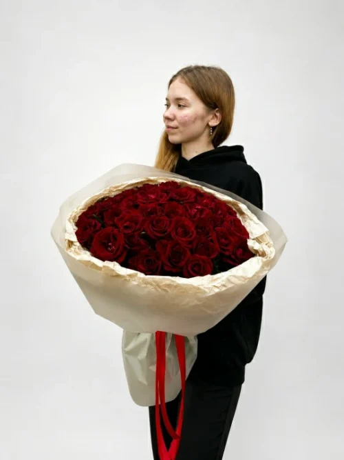Классика красной розы 35 штук