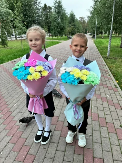 Alternative view of Букет хризантем "Акварель"